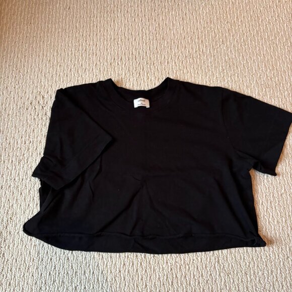 Black Crop Top from Aritzia - Picture 1 of 2
